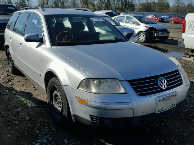 WVWVD63B22E372245 - 2002 VOLKSWAGEN PASSAT GLS SILVER photo 1