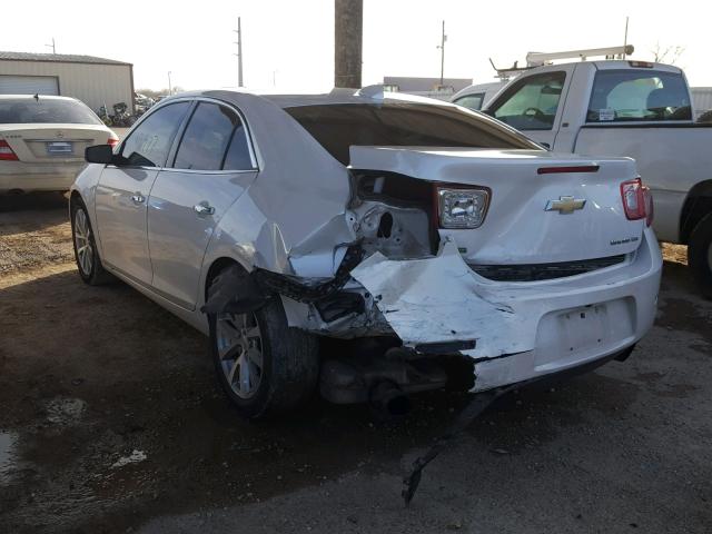 1G11E5SA9GF127922 - 2016 CHEVROLET MALIBU LIM WHITE photo 3