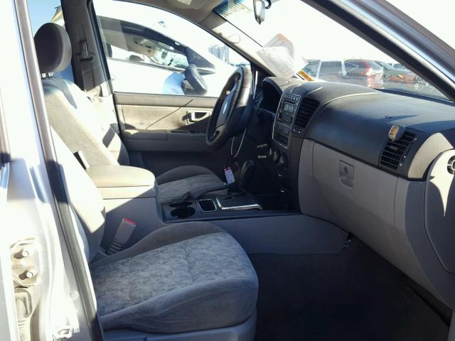 KNDJD735685801779 - 2008 KIA SORENTO EX SILVER photo 5