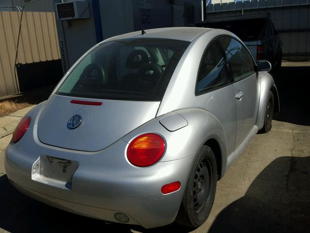 3VWCS21C51M404564 - 2001 VOLKSWAGEN NEW BEETLE SILVER photo 4