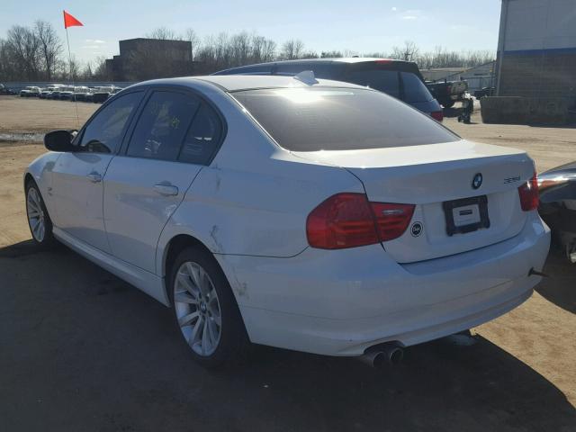 WBAPK5C54BA659996 - 2011 BMW 328 XI SUL WHITE photo 3