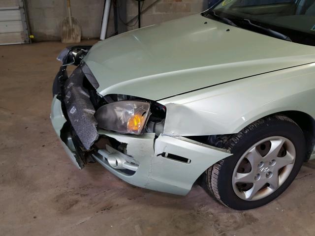 KMHDN46D14U907466 - 2004 HYUNDAI ELANTRA GL GREEN photo 9