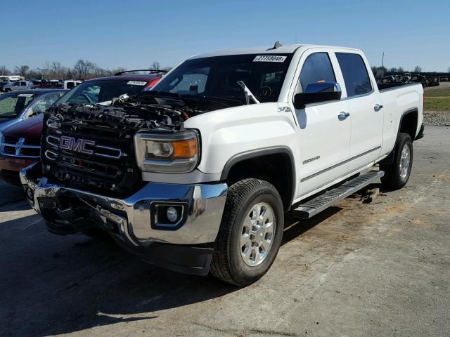 1GT12ZE83FF104716 - 2015 GMC SIERRA K25 WHITE photo 2