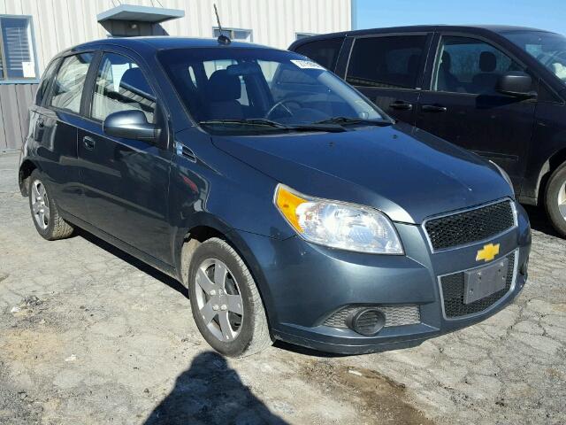 KL1TD6DE2AB129980 - 2010 CHEVROLET AVEO LS BLUE photo 1