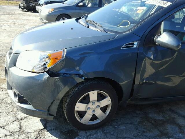 KL1TD6DE2AB129980 - 2010 CHEVROLET AVEO LS BLUE photo 9