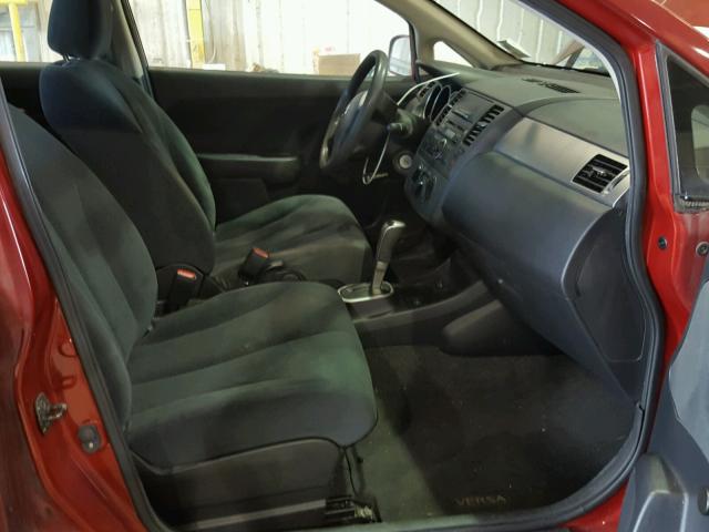 3N1BC1APXAL358781 - 2010 NISSAN VERSA S RED photo 5