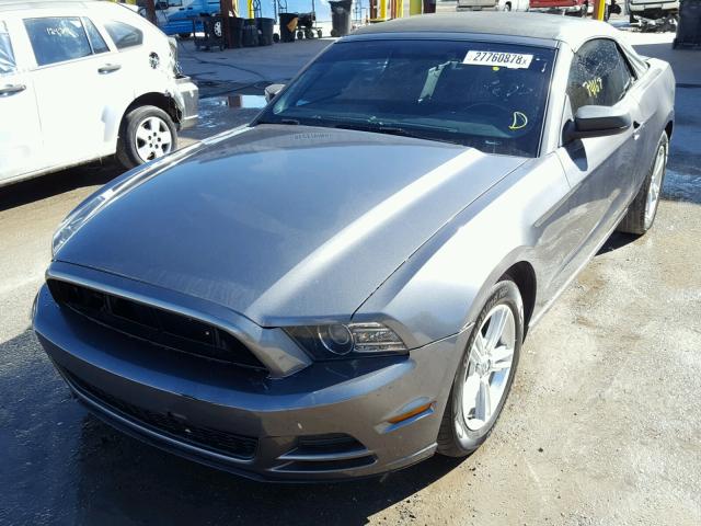 1ZVBP8EMXE5279169 - 2014 FORD MUSTANG GRAY photo 2