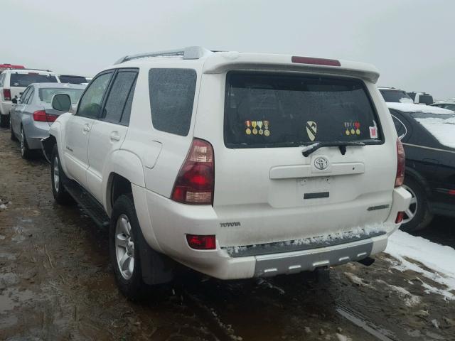 JTEBU14RX40051681 - 2004 TOYOTA 4RUNNER SR WHITE photo 3