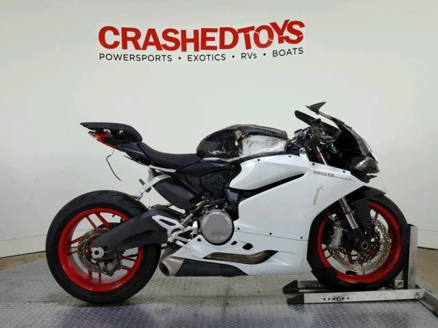 ZDM14B1W2GB001581 - 2016 DUCATI SUPERBIKE WHITE photo 1