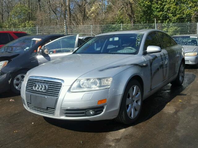 WAUDG74F55N067737 - 2005 AUDI A6 3.2 QUA SILVER photo 2