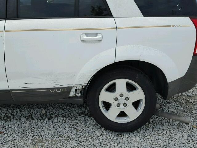 5GZCZ53414S889432 - 2004 SATURN VUE WHITE photo 10