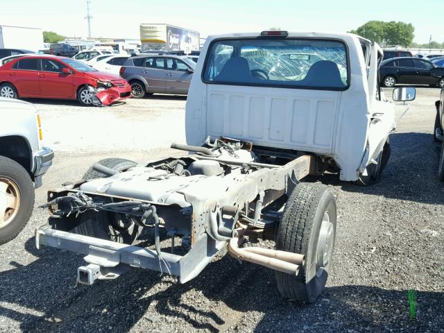 3FTHF25G0VMA52686 - 1997 FORD F250 WHITE photo 4