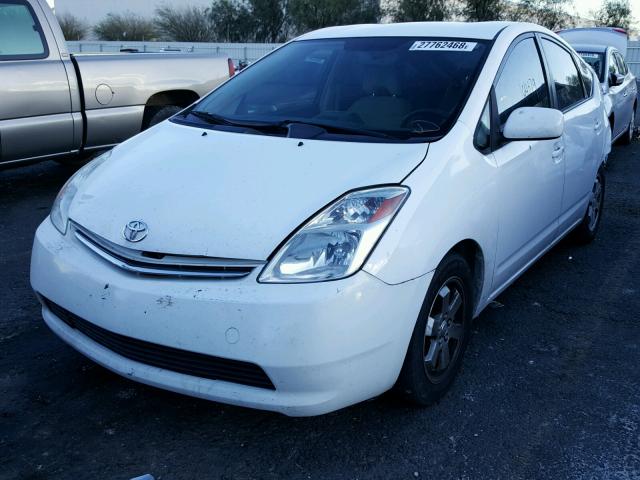 JTDKB20U753104766 - 2005 TOYOTA PRIUS WHITE photo 2