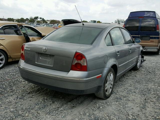 WVWMD63BX5P004397 - 2005 VOLKSWAGEN PASSAT GL GRAY photo 4