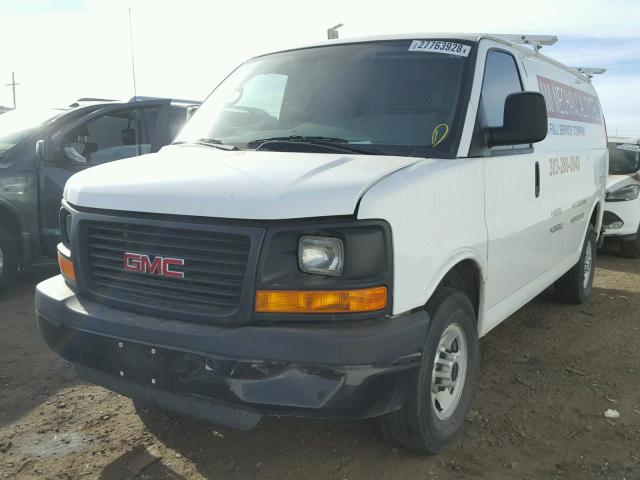 1GTW7FCA8E1148718 - 2014 GMC SAVANA G25 WHITE photo 2