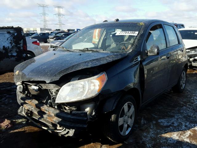 KL1TD6DE4BB205460 - 2011 CHEVROLET AVEO LS BLACK photo 2
