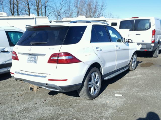 4JGDA5HB0FA451803 - 2015 MERCEDES-BENZ ML 350 4MA WHITE photo 4