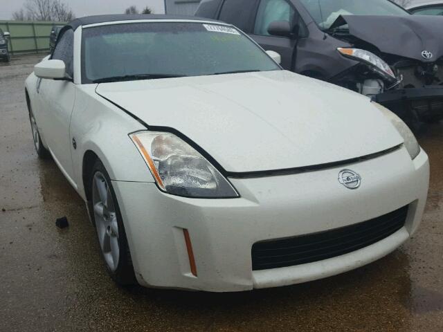 JN1AZ36A74T013704 - 2004 NISSAN 350Z ROADS WHITE photo 1