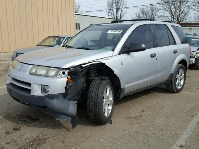 5GZCZ63B02S808213 - 2002 SATURN VUE SILVER photo 2