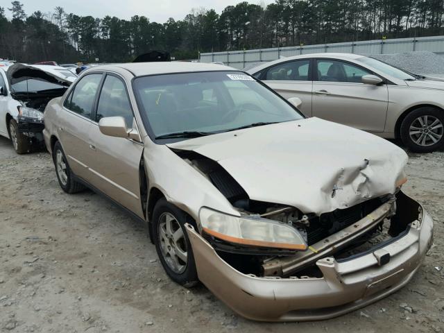 1HGCG6695YA078301 - 2000 HONDA ACCORD SE GOLD photo 1