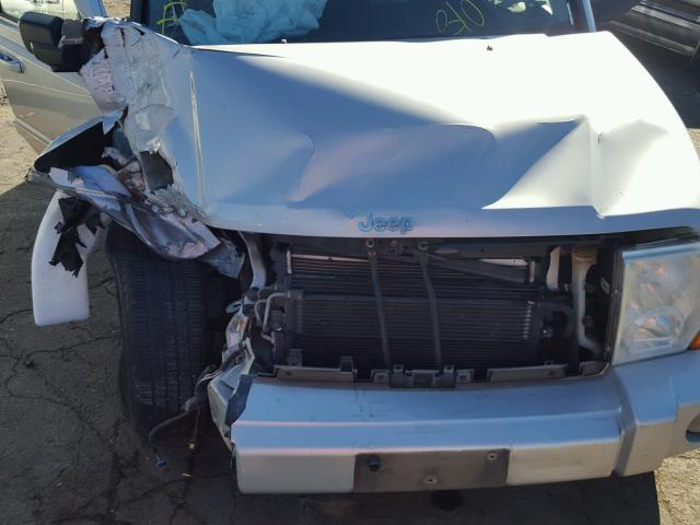 1J8HH58276C253458 - 2006 JEEP COMMANDER SILVER photo 7