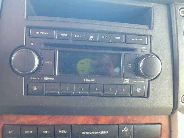 1J8HH58276C253458 - 2006 JEEP COMMANDER SILVER photo 9