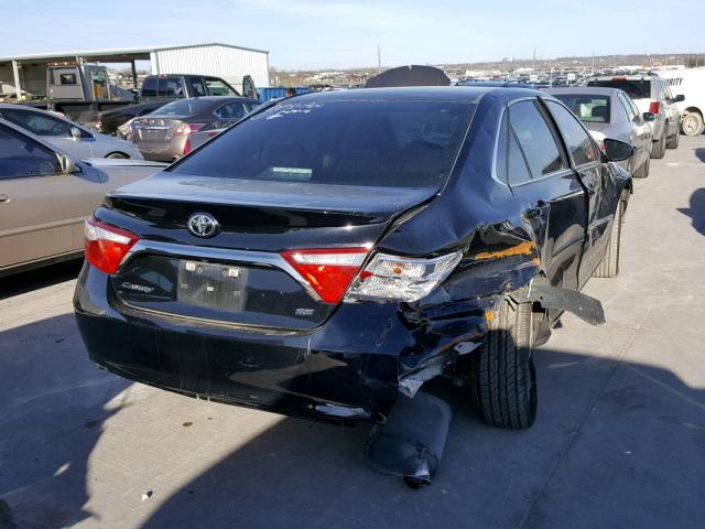 4T1BF1FKXHU352427 - 2017 TOYOTA CAMRY LE BLACK photo 4