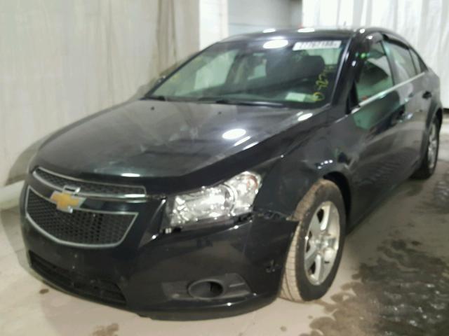 1G1PF5SC5C7381317 - 2012 CHEVROLET CRUZE LT BLACK photo 2