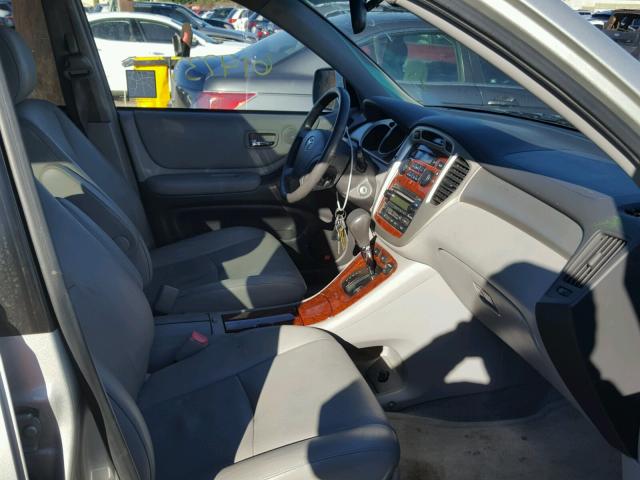 JTEDP21A540011464 - 2004 TOYOTA HIGHLANDER SILVER photo 5