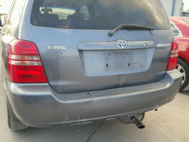 JTEGD21A930065791 - 2003 TOYOTA HIGHLANDER BLUE photo 9