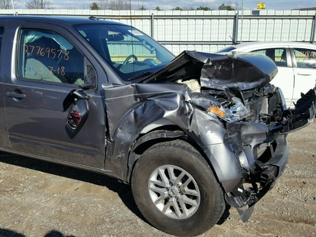 1N6AD0EV9GN751086 - 2016 NISSAN FRONTIER S GRAY photo 9