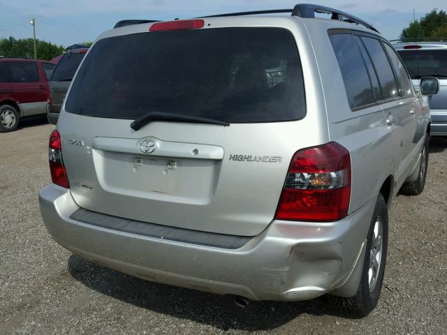 JTEEP21AX50089969 - 2005 TOYOTA HIGHLANDER GRAY photo 4