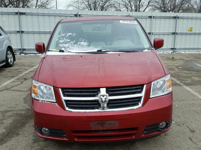 1D8HN54P28B104998 - 2008 DODGE GRAND CARA RED photo 9