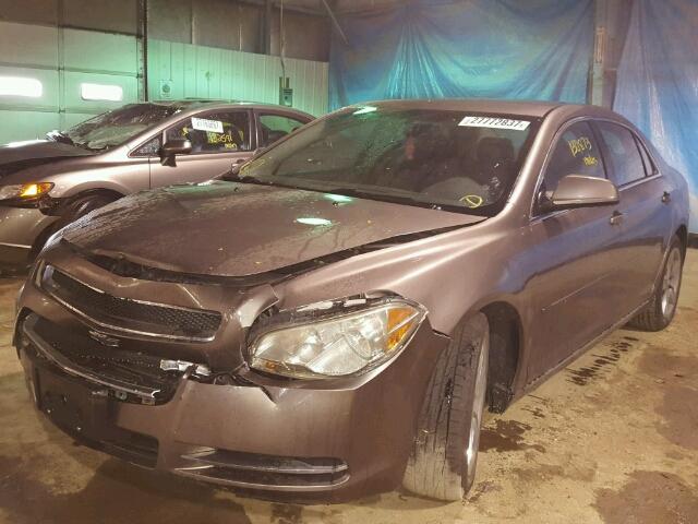 1G1ZC5E0XAF302732 - 2010 CHEVROLET MALIBU 1LT GOLD photo 2