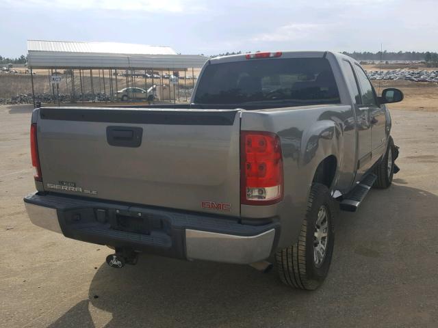 2GTEC19C471668463 - 2007 GMC NEW SIERRA SILVER photo 4