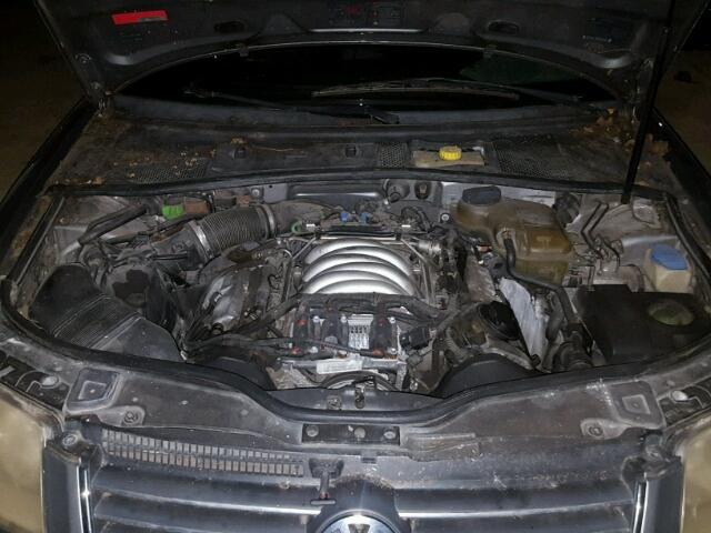 WVWRH63B42P287787 - 2002 VOLKSWAGEN PASSAT GLX 绿色 照片 7