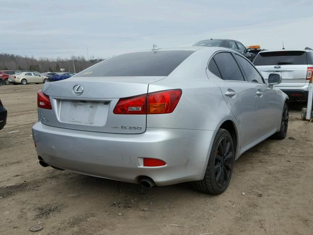 JTHCK262185021061 - 2008 LEXUS IS 250 SILVER photo 4