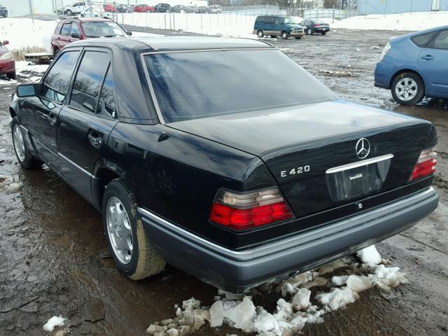 WDBEA34E1SC237204 - 1995 MERCEDES-BENZ E 420 BASE BLACK photo 3