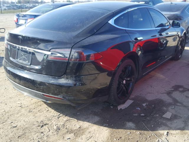 5YJSA1E21GF128815 - 2016 TESLA MODEL S BLACK photo 4