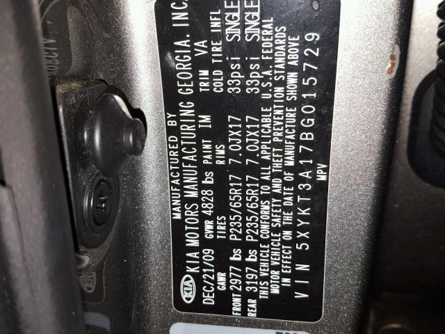 5XYKT3A17BG015729 - 2011 KIA SORENTO BA SILVER photo 10