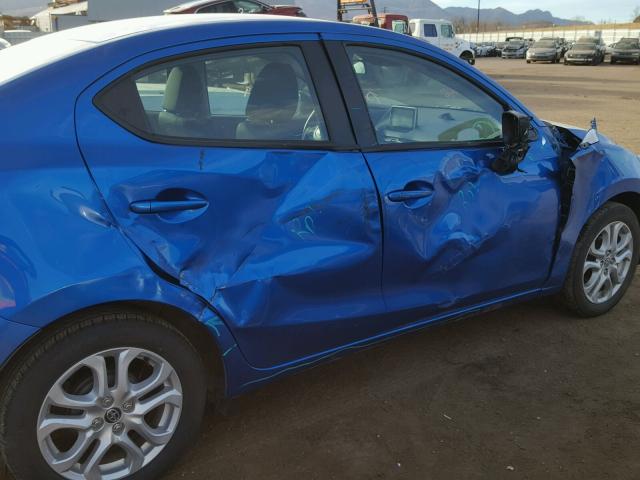 3MYDLBZV4GY140332 - 2016 TOYOTA SCION IA BLUE photo 9