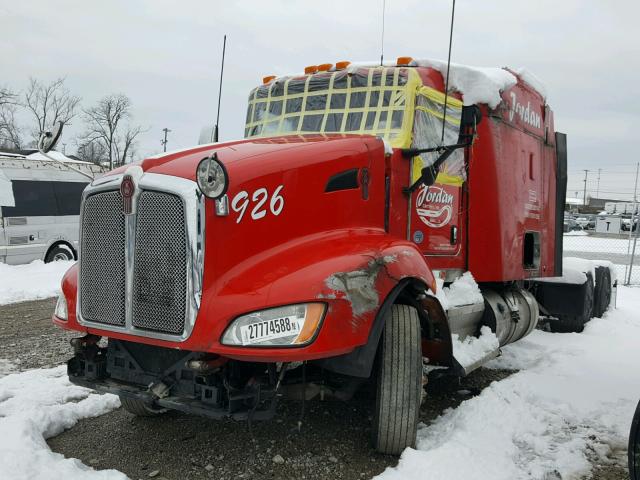 1XKAA48X0FJ446957 - 2015 KENWORTH CONSTRUCTI RED photo 2