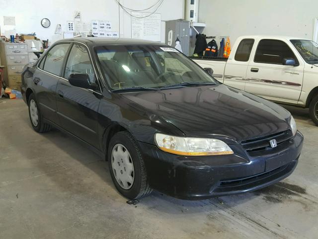 JHMCG5648YC001406 - 2000 HONDA ACCORD LX BLACK photo 1