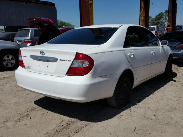 4T1BE32KX4U272172 - 2004 TOYOTA CAMRY LE WHITE photo 4