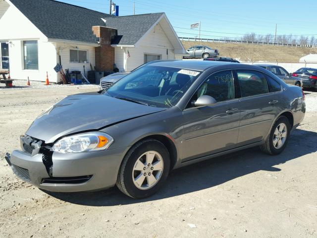 2G1WT58K679374688 - 2007 CHEVROLET IMPALA LT GRAY photo 2