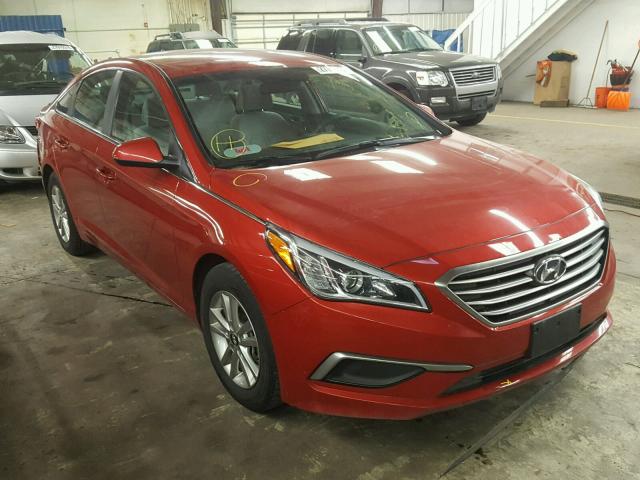 5NPE24AF3HH474467 - 2017 HYUNDAI SONATA SE RED photo 1