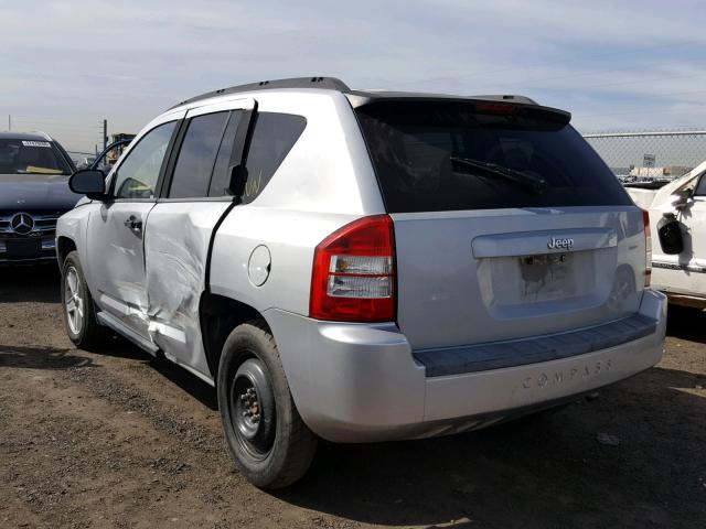 1J8FT47W27D225566 - 2007 JEEP COMPASS SILVER photo 3