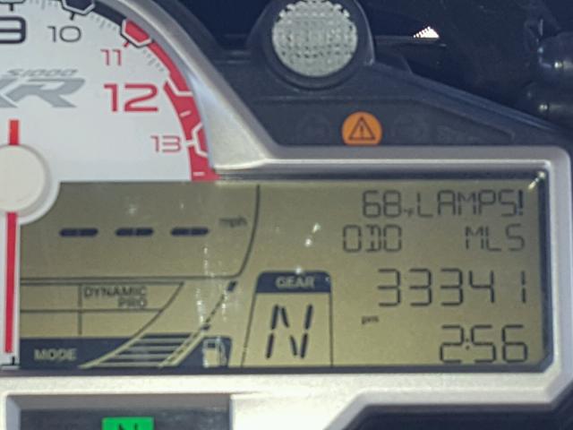 WB10D1300GZ461997 - 2016 BMW S 1000 XR RED photo 8