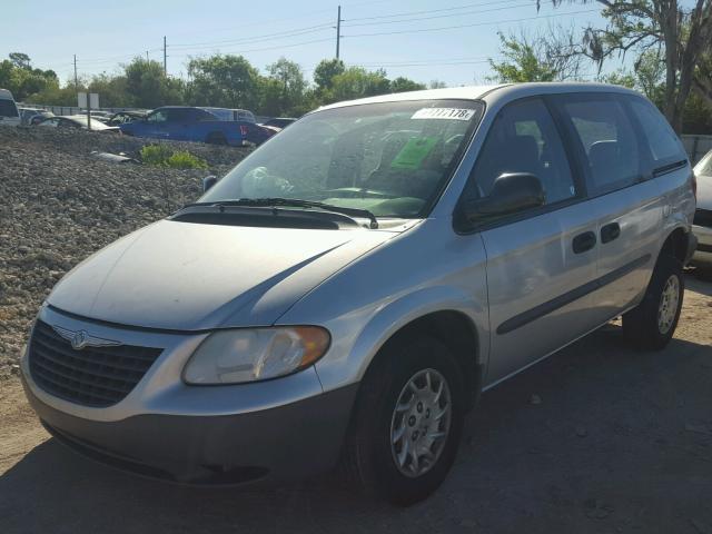 1C4GJ25342B738434 - 2002 CHRYSLER VOYAGER SILVER photo 2