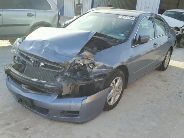 1HGCM56307A105384 - 2007 HONDA ACCORD SE GRAY photo 2